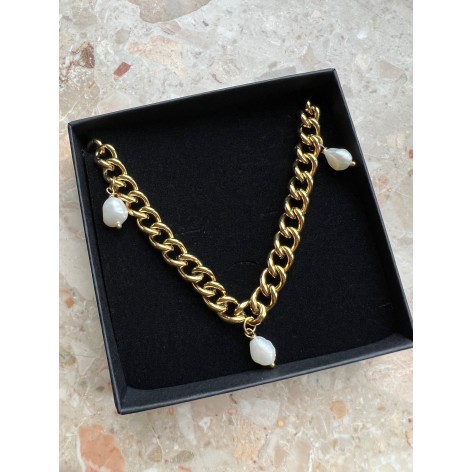 Unique gilded chain with River Pearl