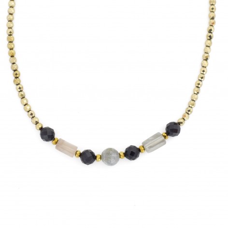 Black and gold with stones of power - necklace made of natural stones - 1