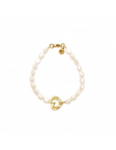 Bracelet made of small pearls with a fluted heart - 1