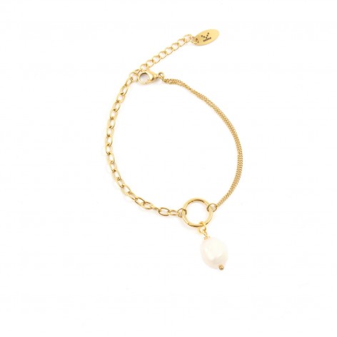 Asymmetric bracelet with pearl