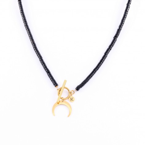 Necklace made of onyx with...